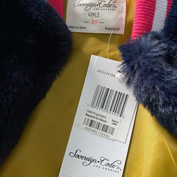 NWT girls sovereign code navy faux fur bomber jacket size 3T - Picture 3 of 3